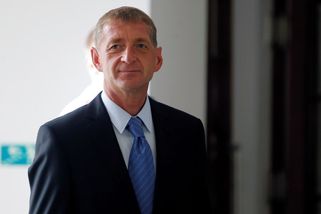 Janoušek podal dovolání, chce odškodné kvůli ztrátě hodnoty zajištěných peněz - Seznam Zprávy
